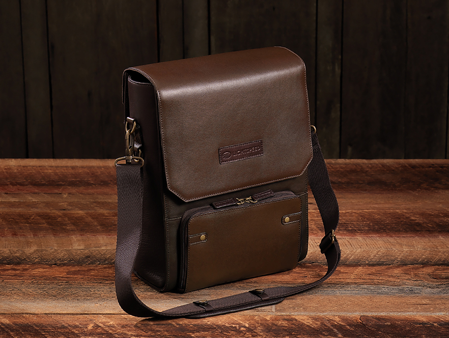 leather pilot bag